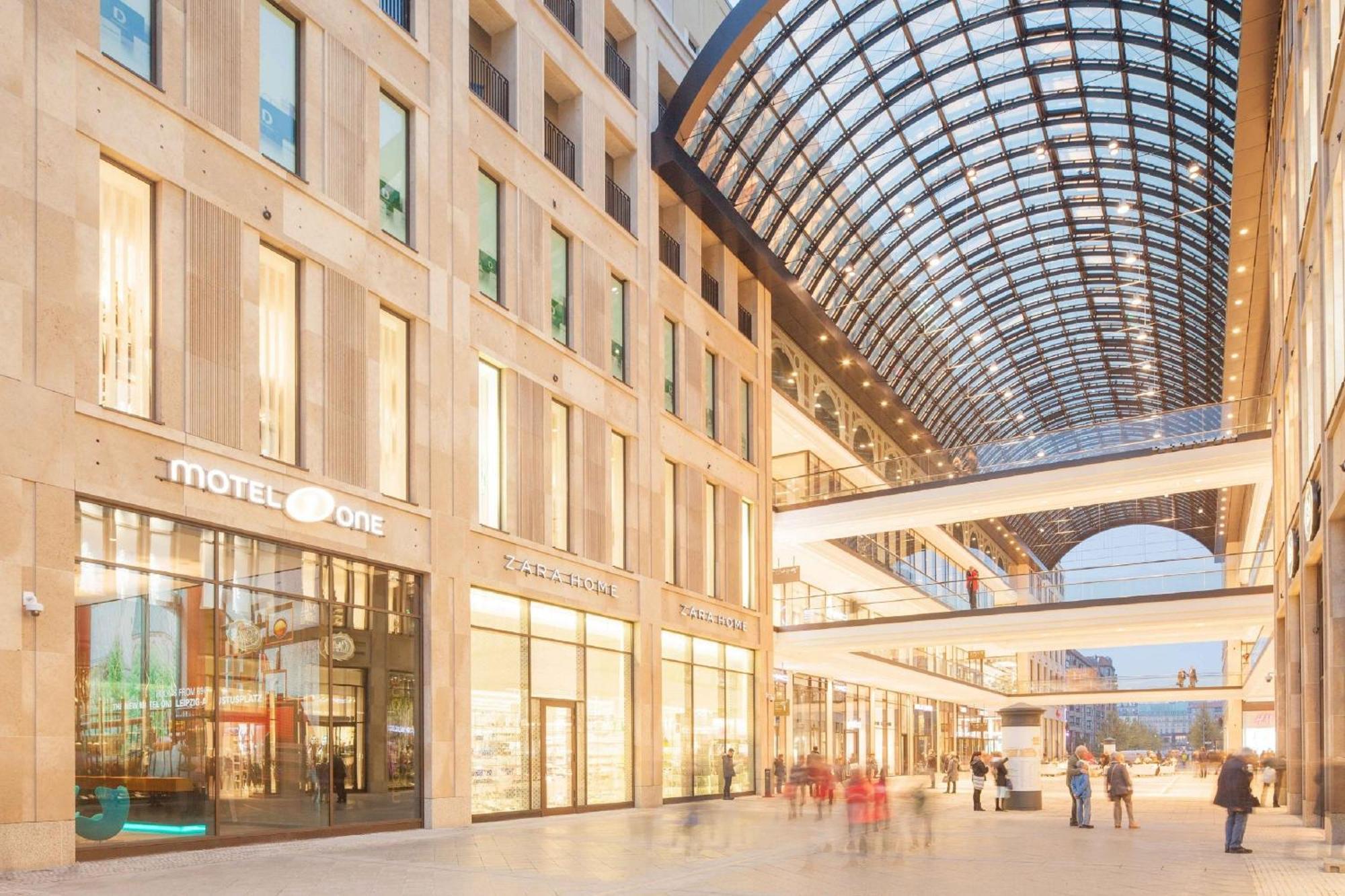 Motel One Berlin-Potsdamer Platz Exterior photo