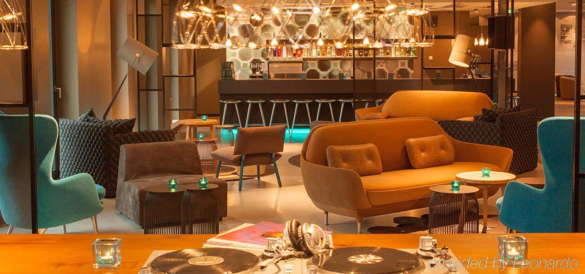 Motel One Berlin-Potsdamer Platz Exterior photo